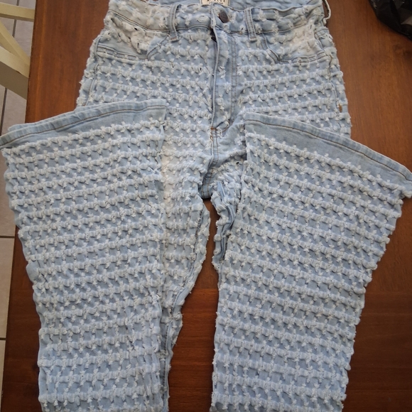 Aphrodite Sky Blue Ripped JeansThis is a pair of Venus Laser Etched Denim Shorts - Picture 3 of 6